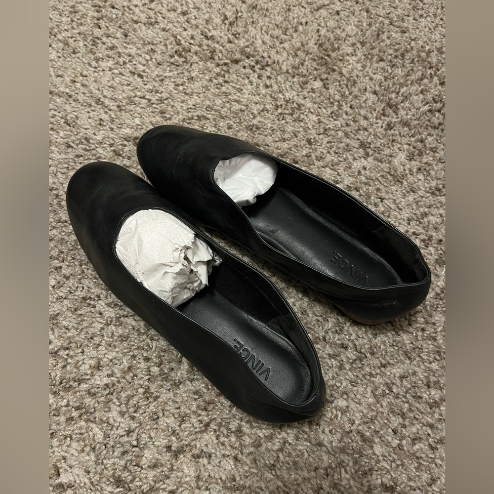 Vince Black Leather Ballet Flat Glove Shoes 8.5 New
